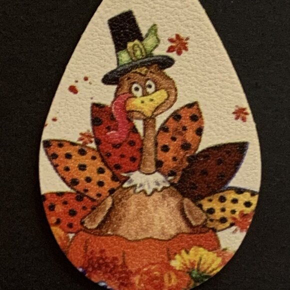 Turkey Earring, Fall Earring, Thanksgiving Earring, Pilgrim Earring, Gift Idea - Picture 3 of 6